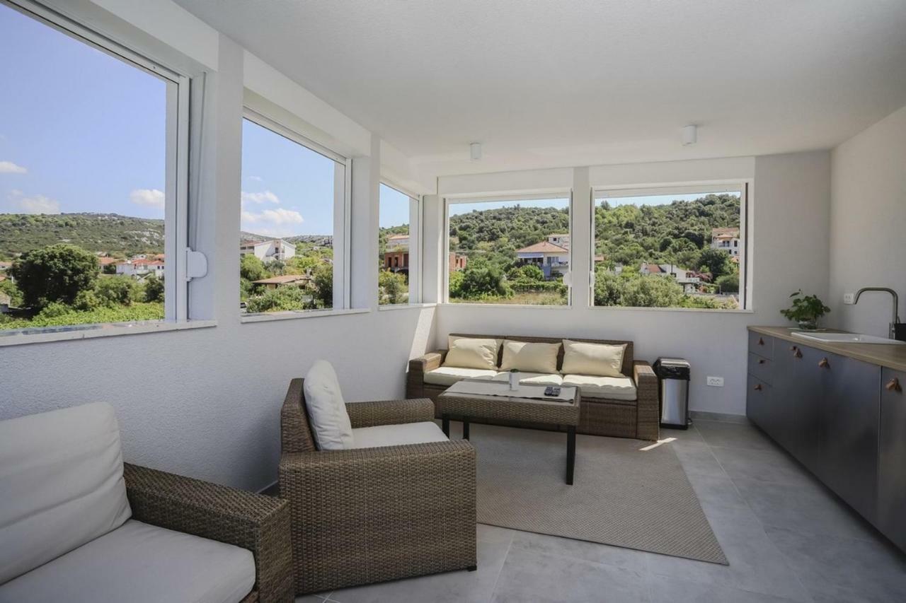 Villa Adastra Vinisce ภายนอก รูปภาพ